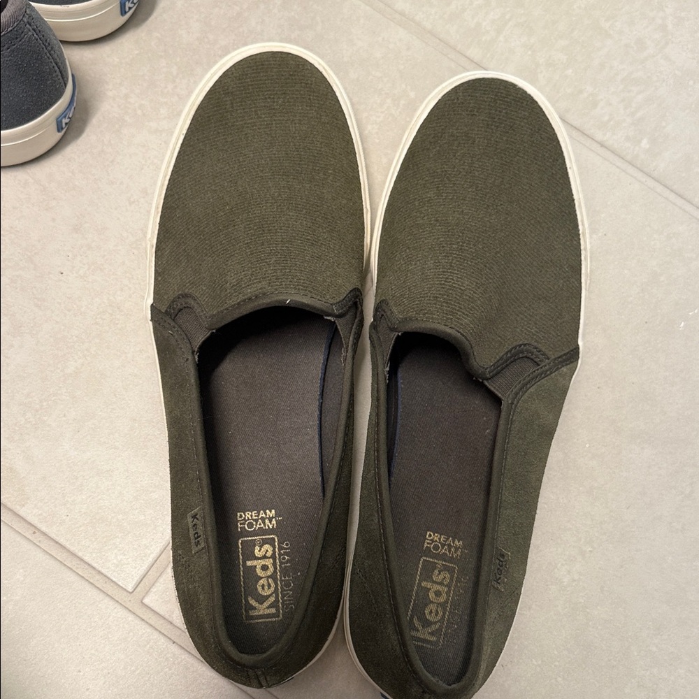 Keds Men's Dark Green Slip-On Loafers